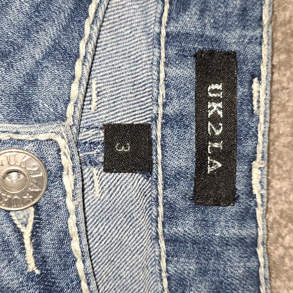 Lot of 3 WOMAN jeans shorts - Picture 6 of 9